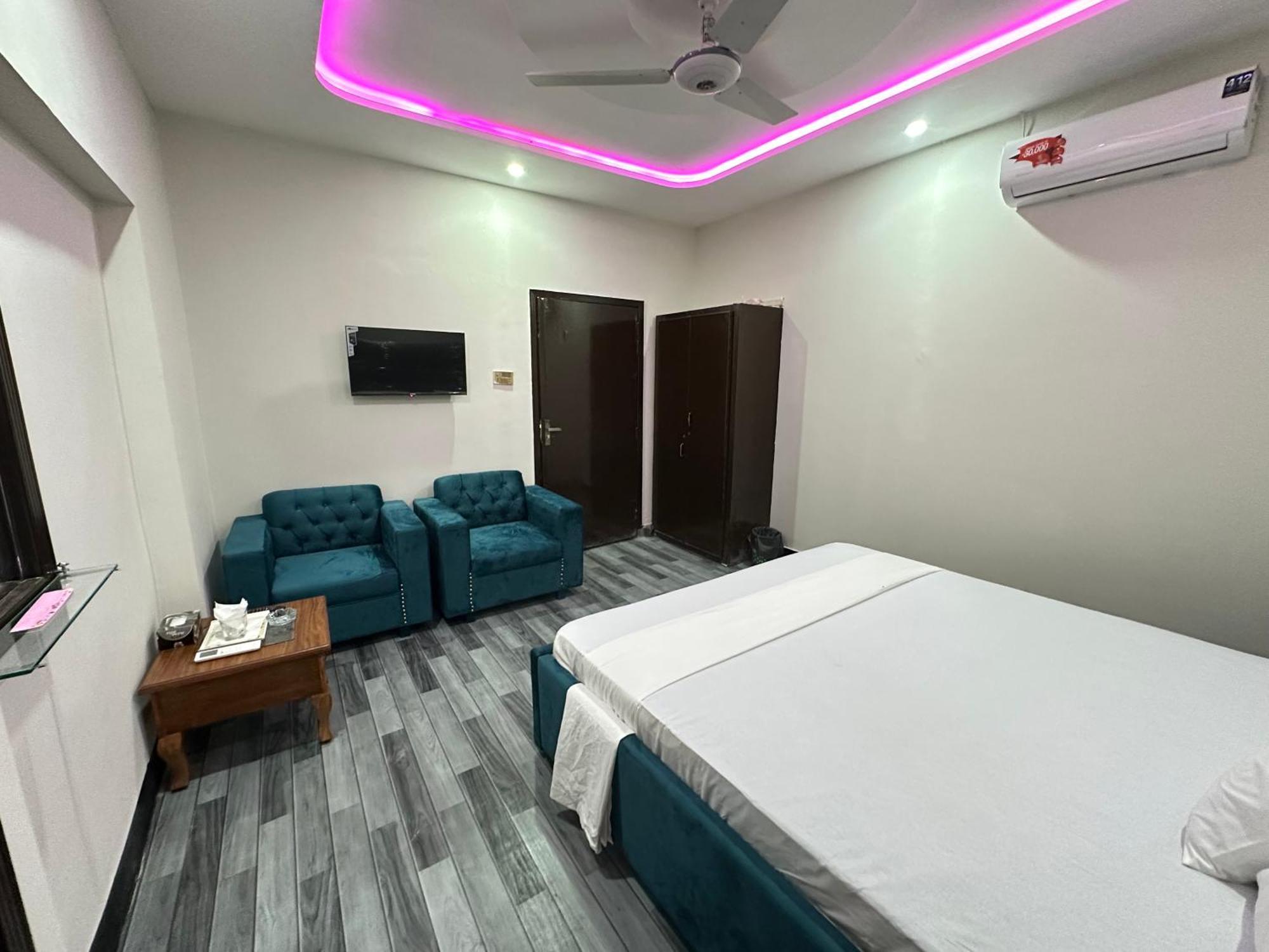 Decent Lodge Guest House Islamabad Eksteriør bilde