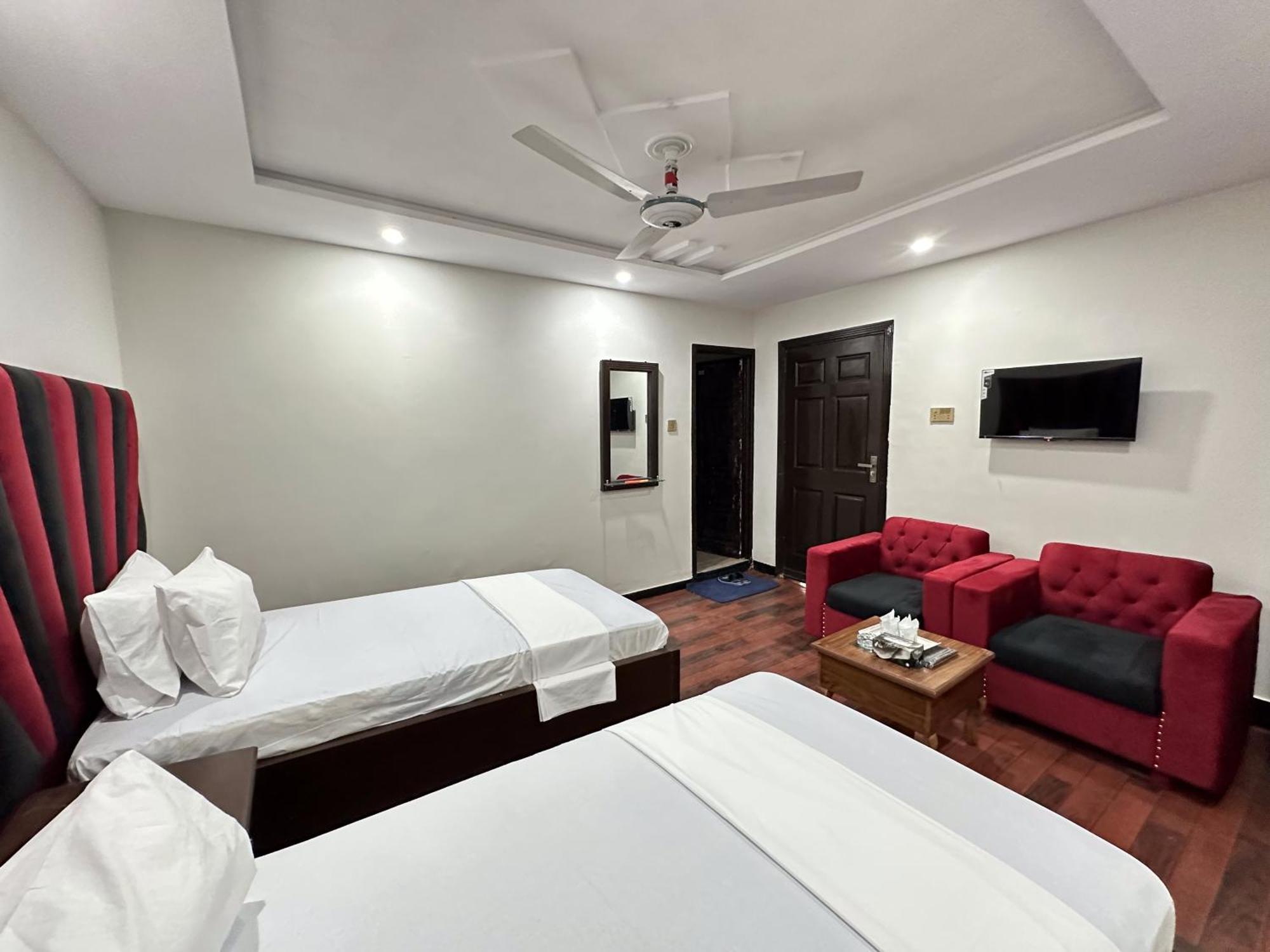 Decent Lodge Guest House Islamabad Eksteriør bilde