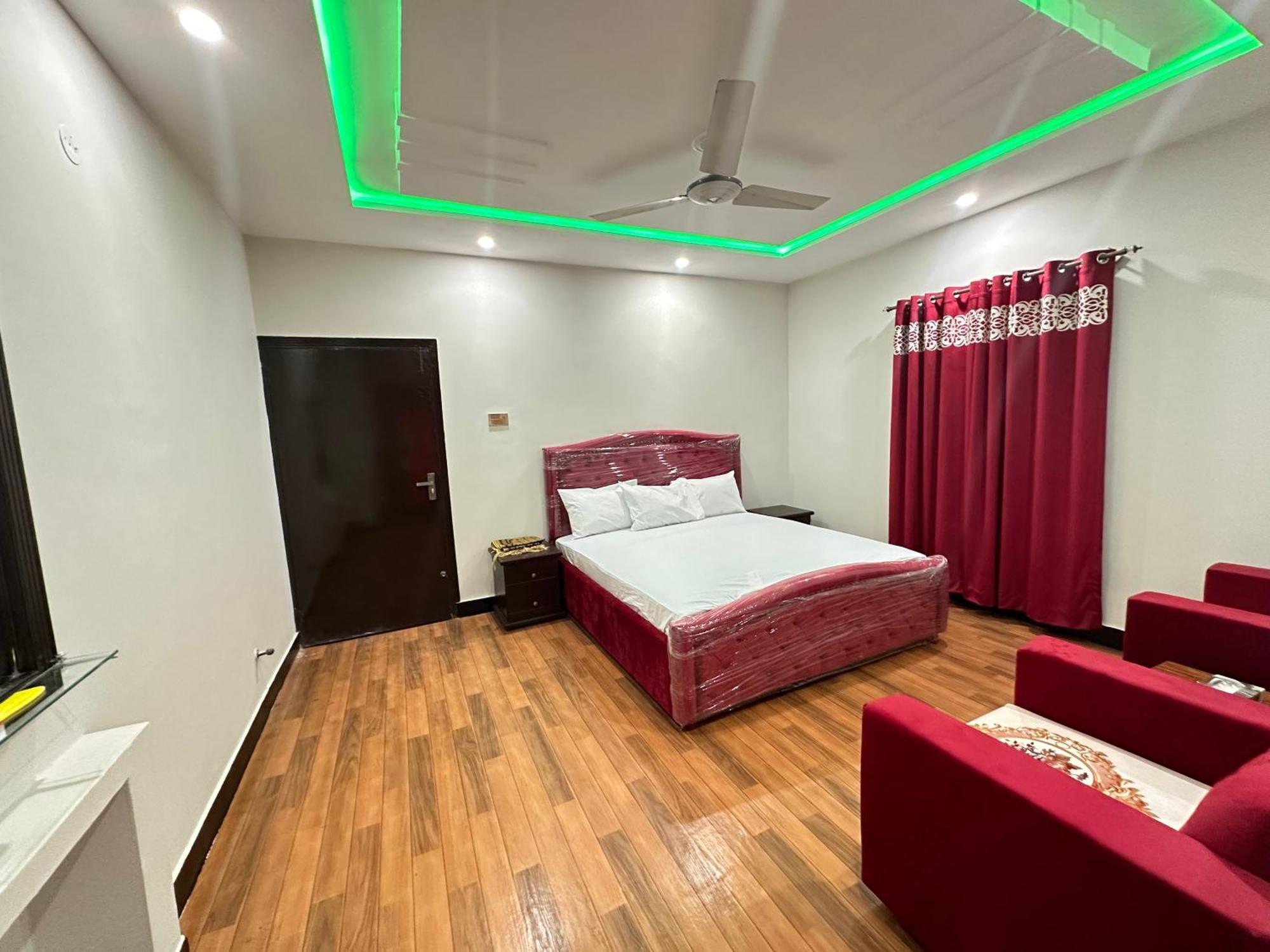 Decent Lodge Guest House Islamabad Eksteriør bilde