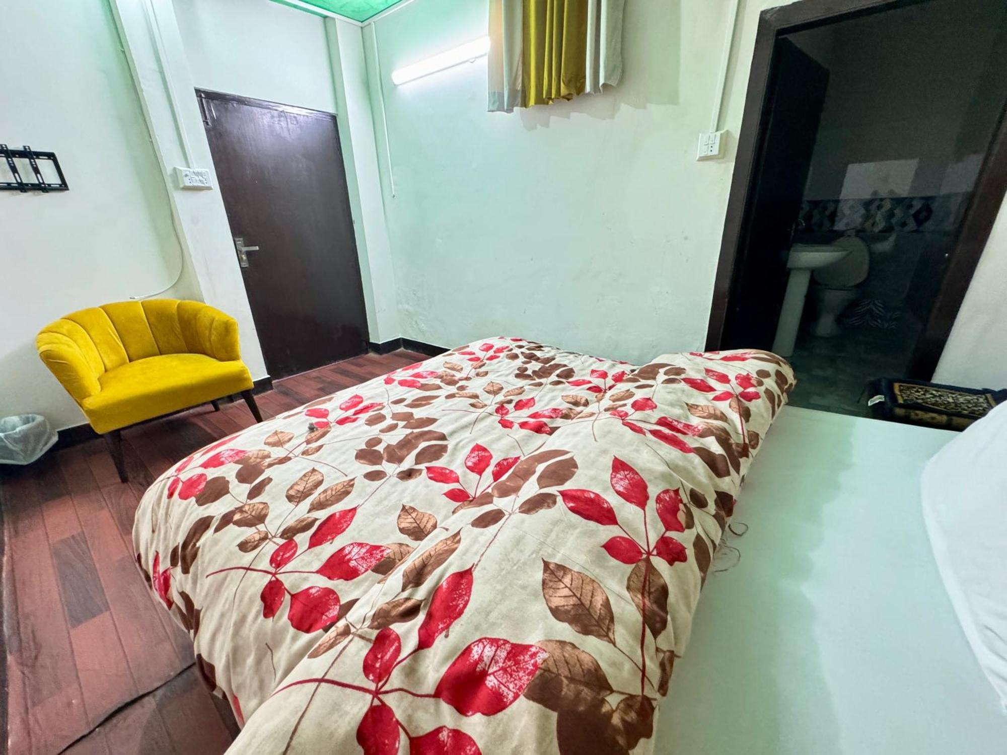 Decent Lodge Guest House Islamabad Eksteriør bilde